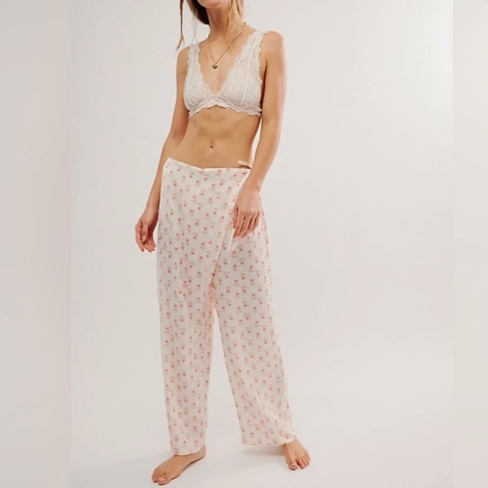 Free People Intimately First Choice Lounge Pant Comfy Wrap-Front Floral Size XL - Picture 1 of 15